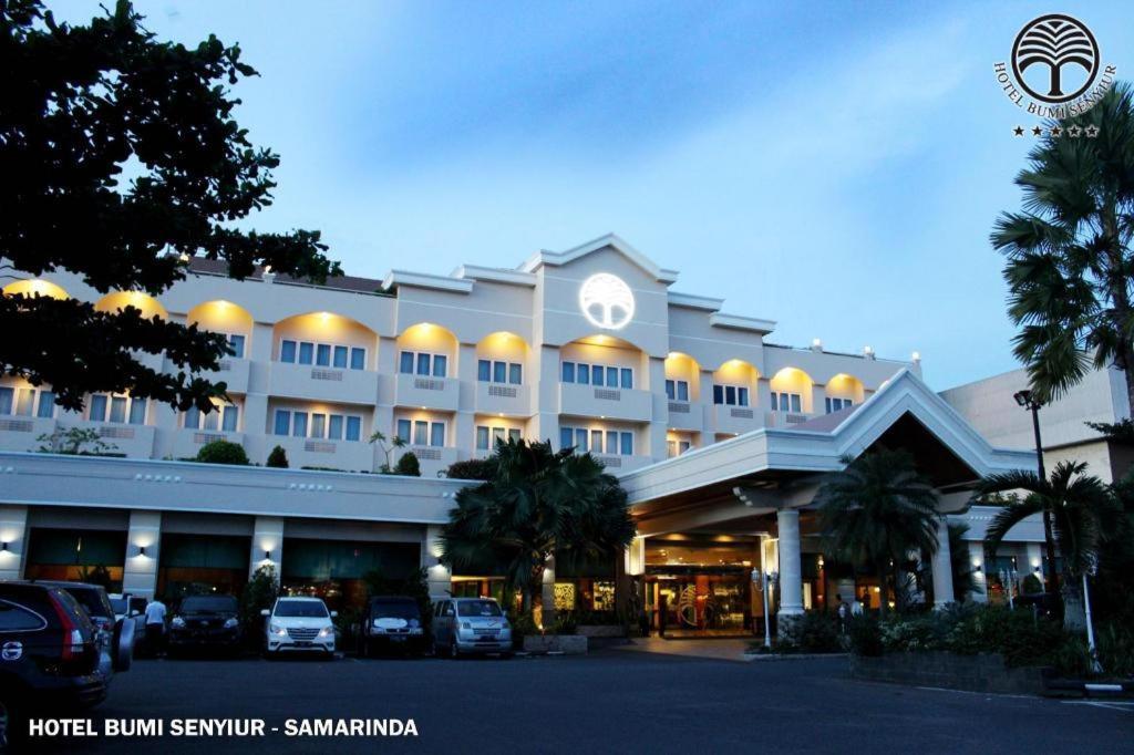 Bumi Senyiur Hotel Samarinda Eksteriør billede